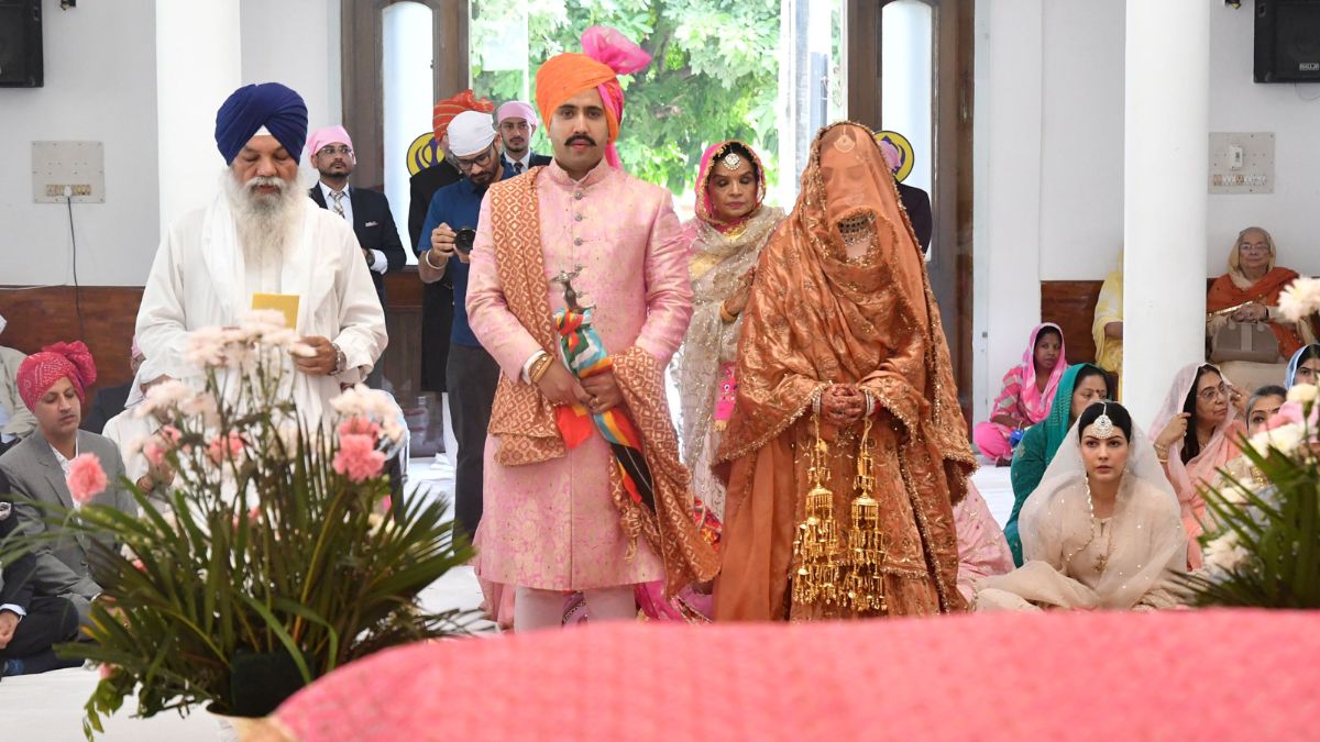 Vikramaditya Singh, Amreen Sekhon - 1